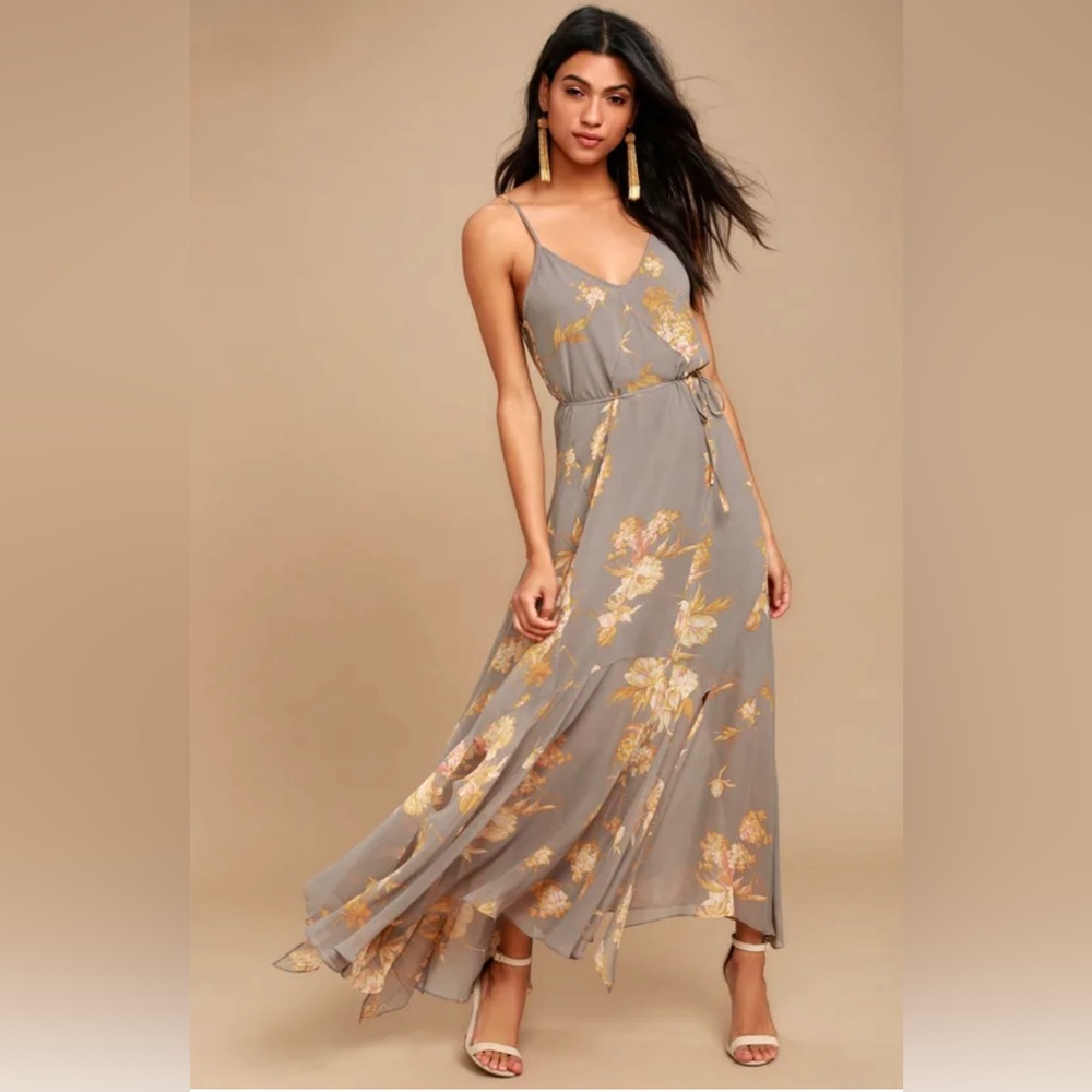 Lulu’s Feeling Freesia Grey Floral Print Maxi Dress Size S